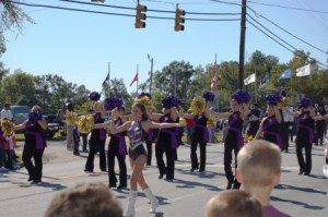 majorettes and flag corp